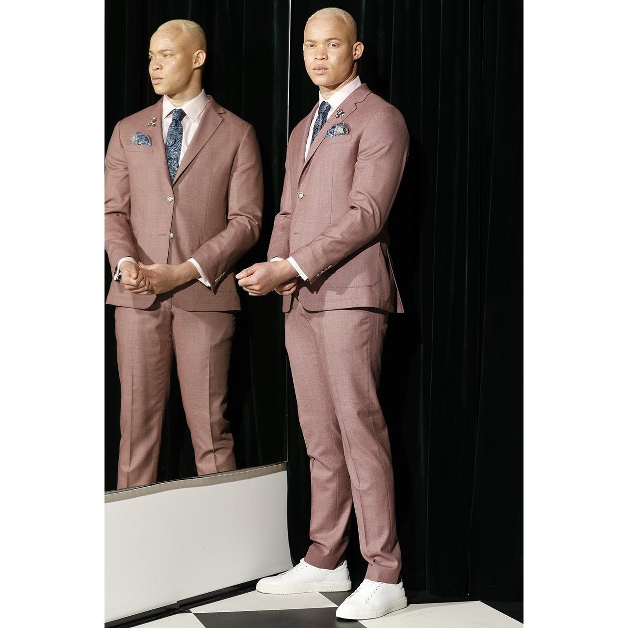 Gibson Mauve Jacket photo 5