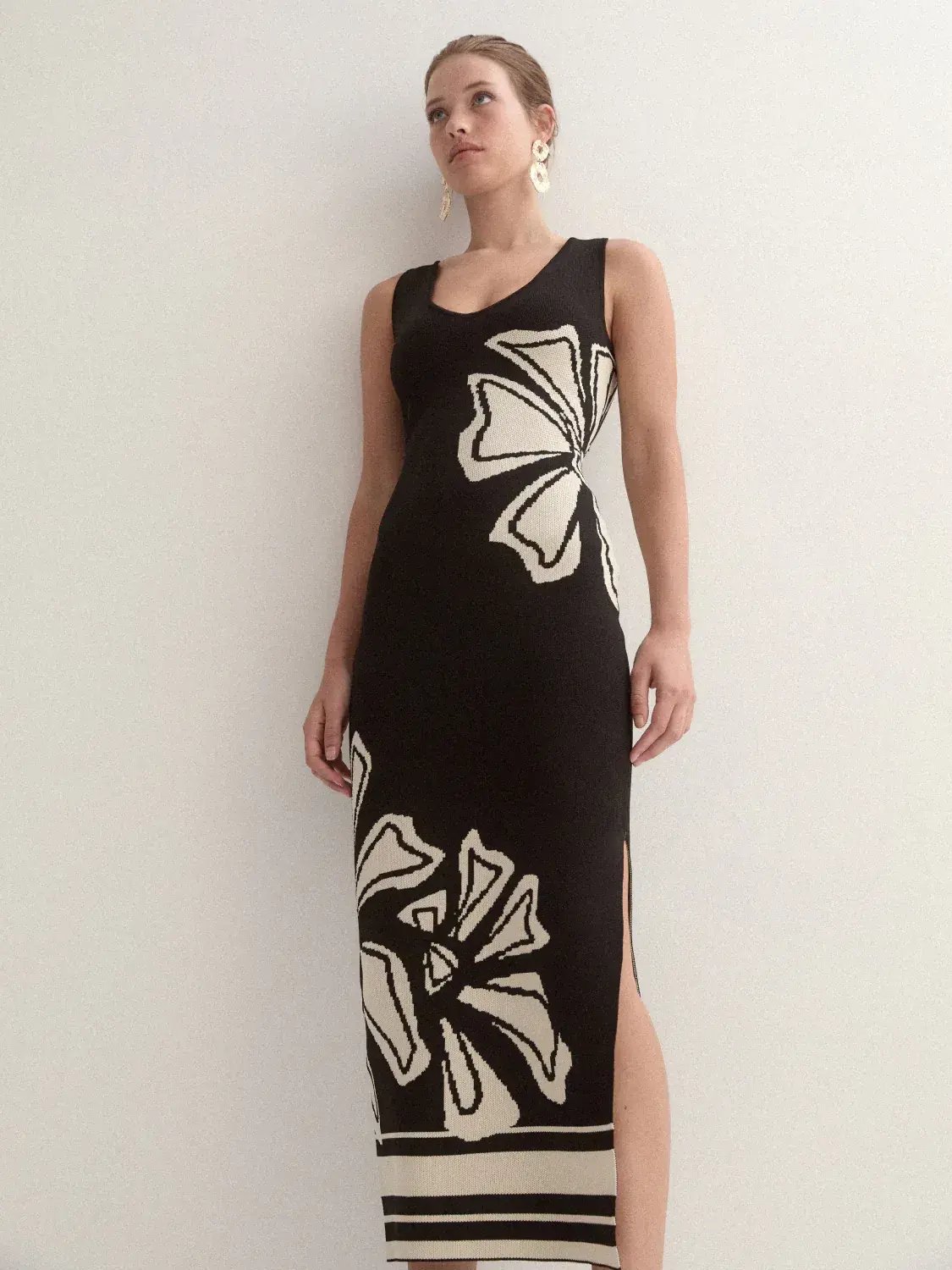Sheike Knit Midi Dress Black Size 6 photo 3