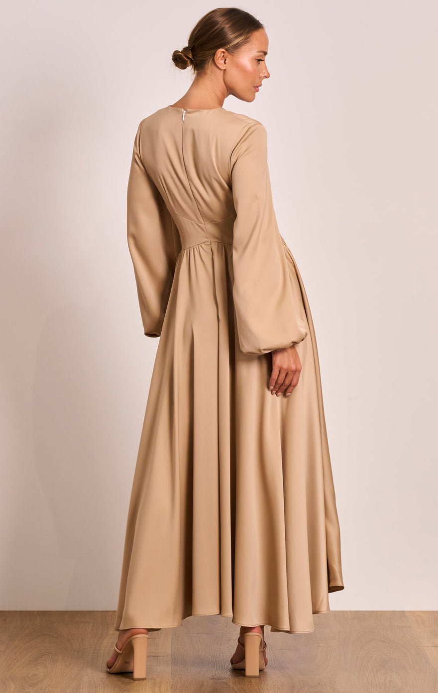 Pasduchas Lucia Sleeve Midi Dress photo 3
