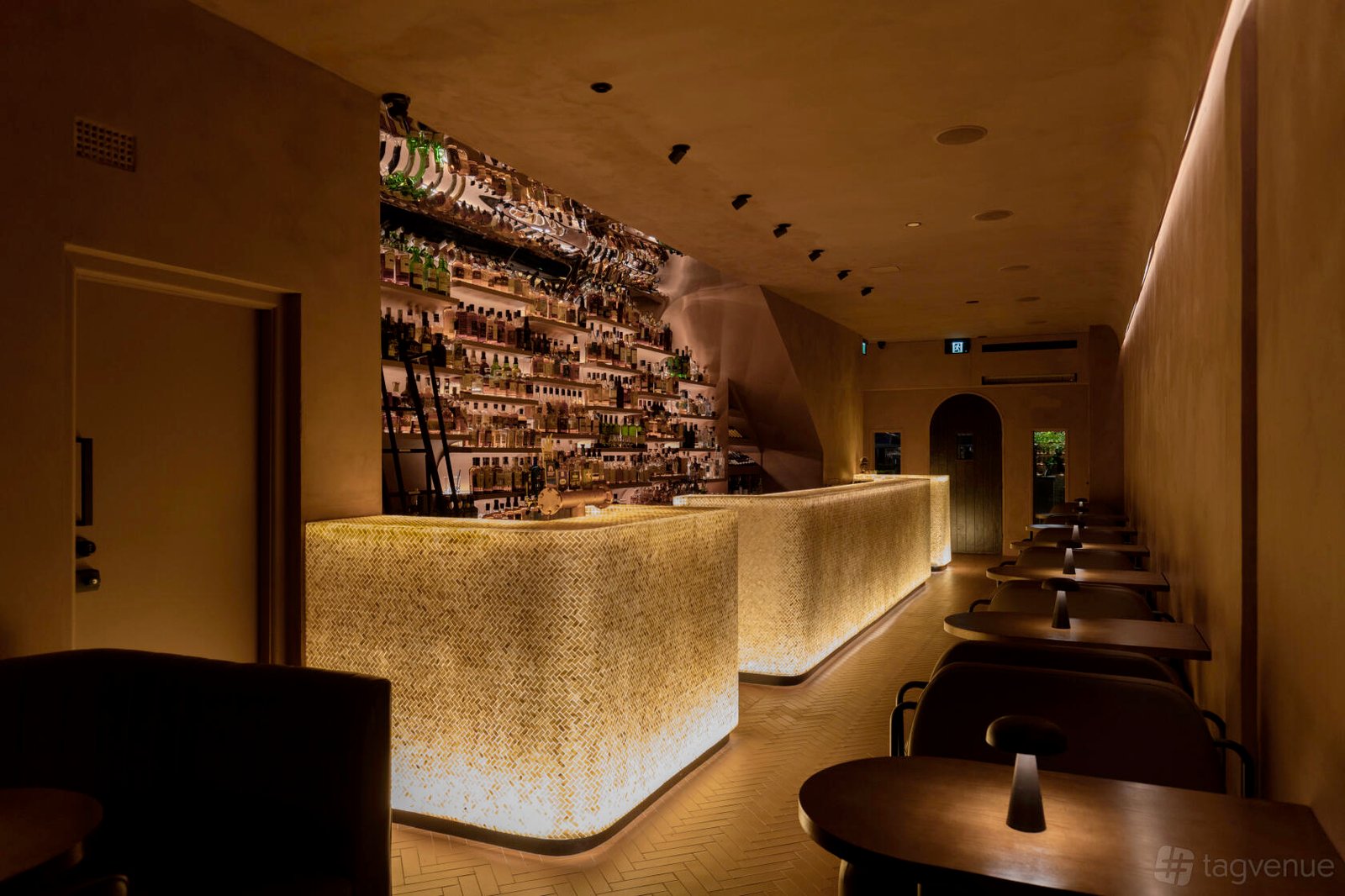 Bar Room at The Captains Balcony Crows Nest photo 5