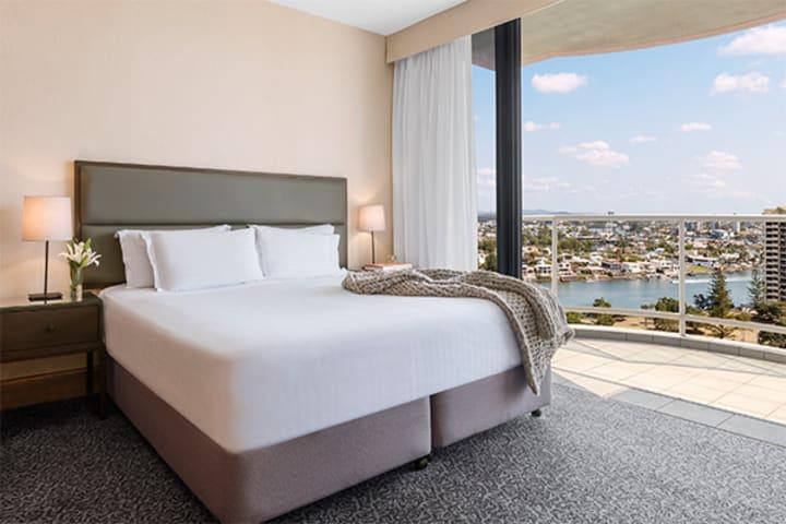 The Waratah Room at Oaks Gold Coast Hotel photo 3
