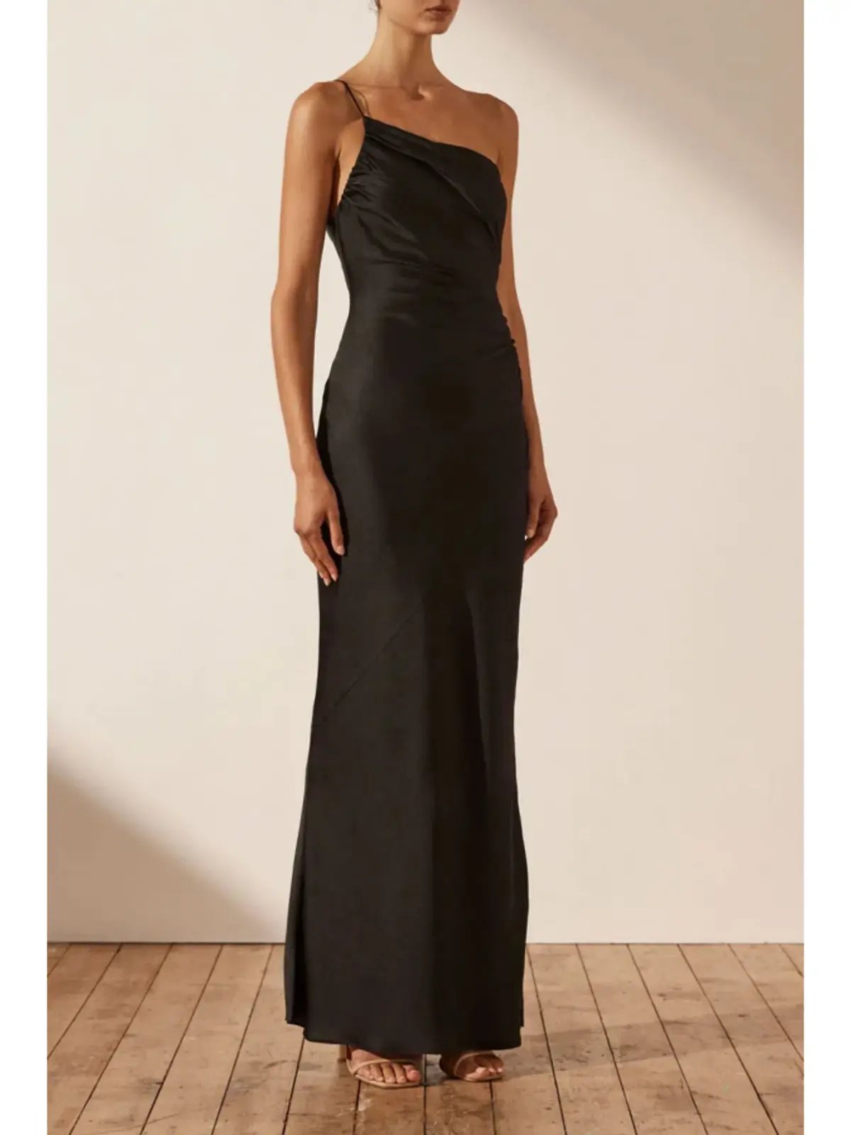 Shona Joy Asymmetrical Gathered Maxi Dress in Black Size AU 6 photo 2
