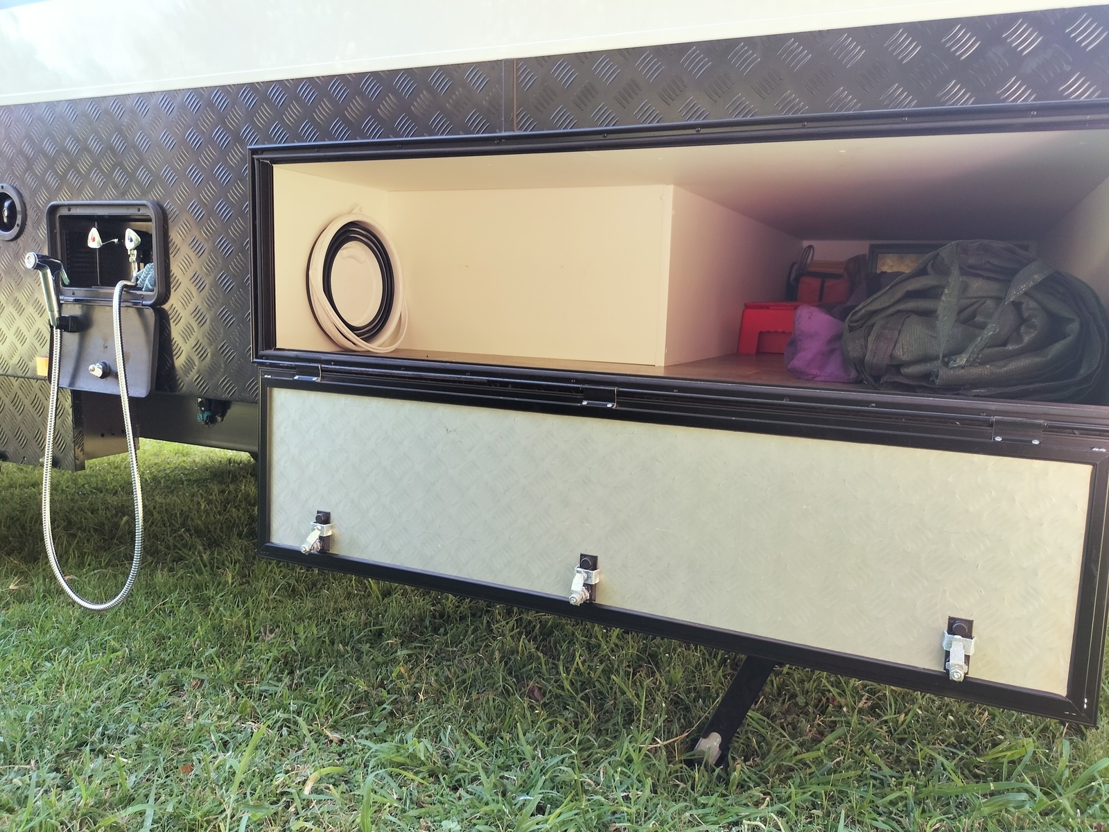 Thrill from the Hills - Light weight Family Caravan photo 17