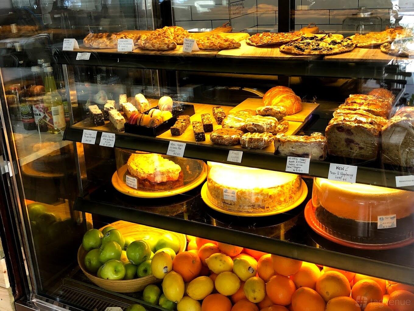 Entire Venue at Cafe Tabouli photo 23