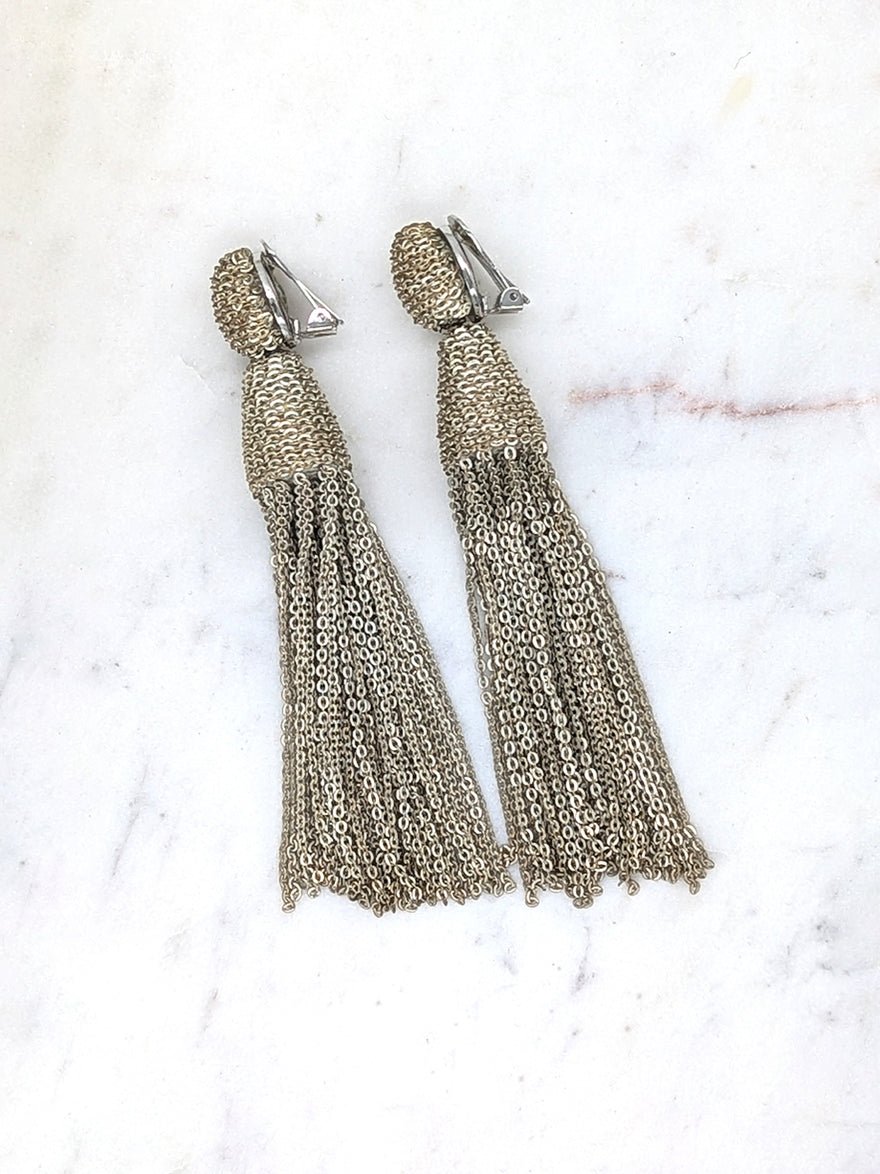 Oscar De La Renta Chain Tassel Earring photo 3