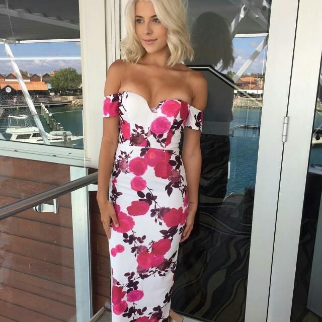 Elle Zeitoune Charlie Dress Rose Print Size 6 photo 3