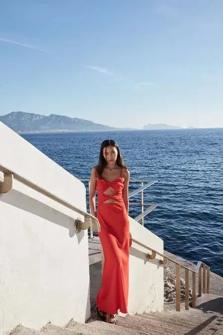 Evianna Gown in crimson photo 25