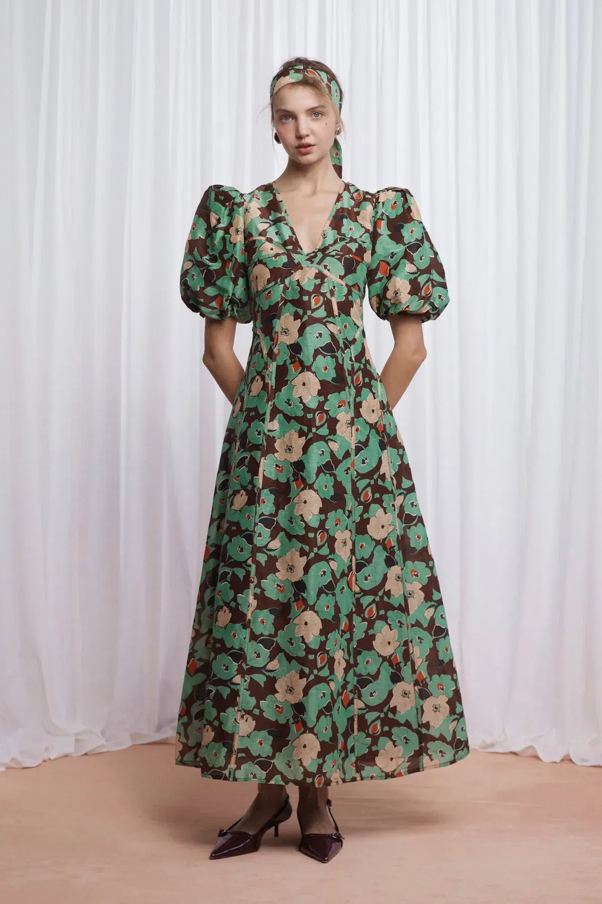 Lovaan Adeline Silk Linen Green Floral Size 8 photo 3