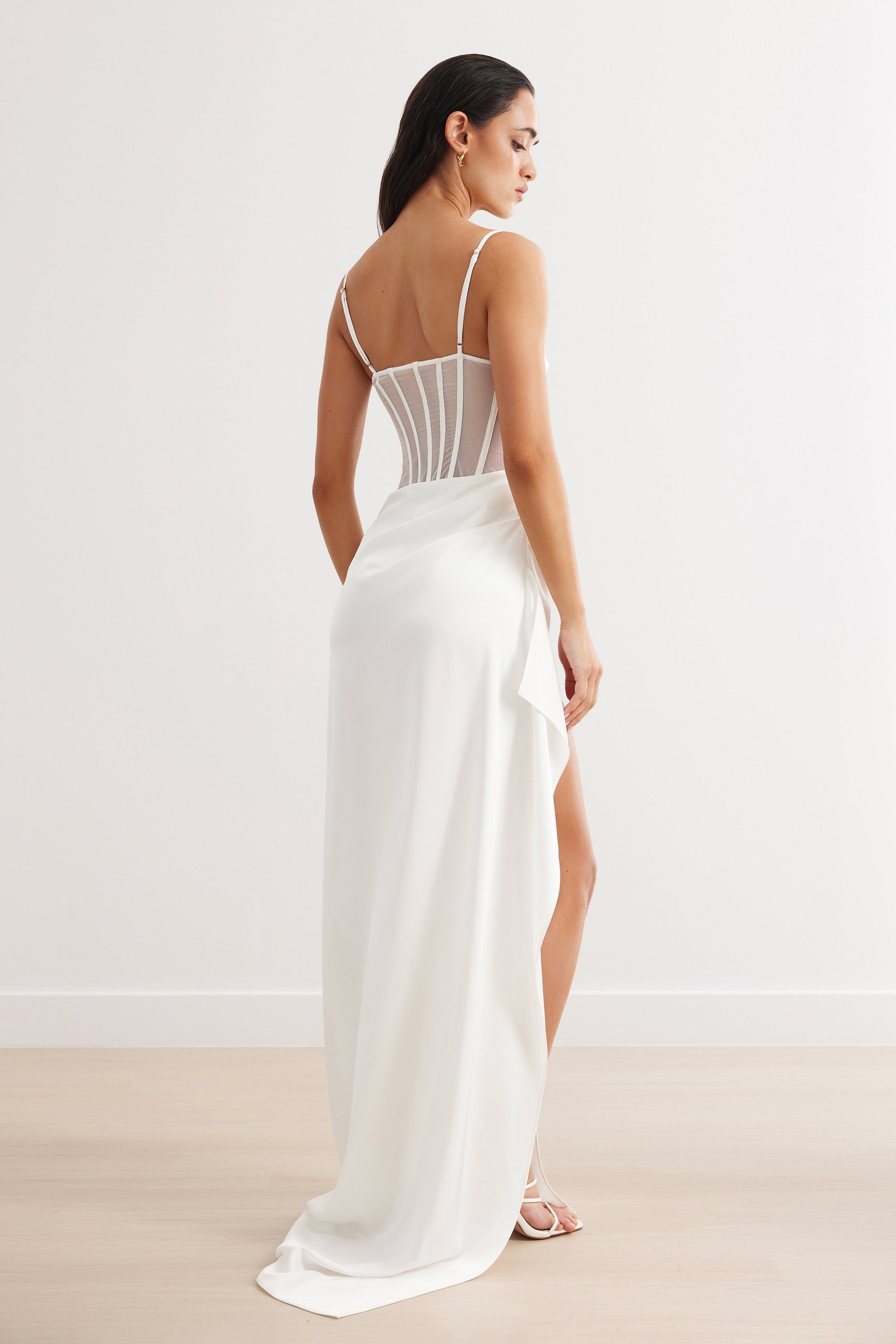 LEXI ESTELLE DRESS - WHITE photo 3