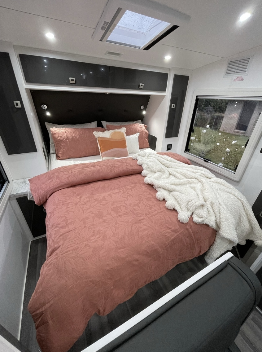 Glampster Family Bunk Van photo 3