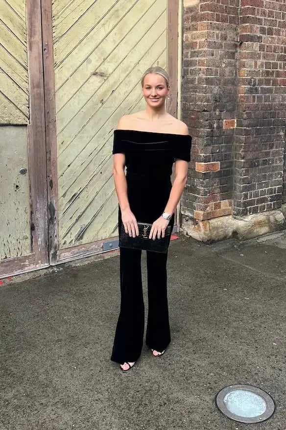 Carla Zampatti Off Shoulder Bodysuit Top and Velvet Pant Black Size 6 photo 2