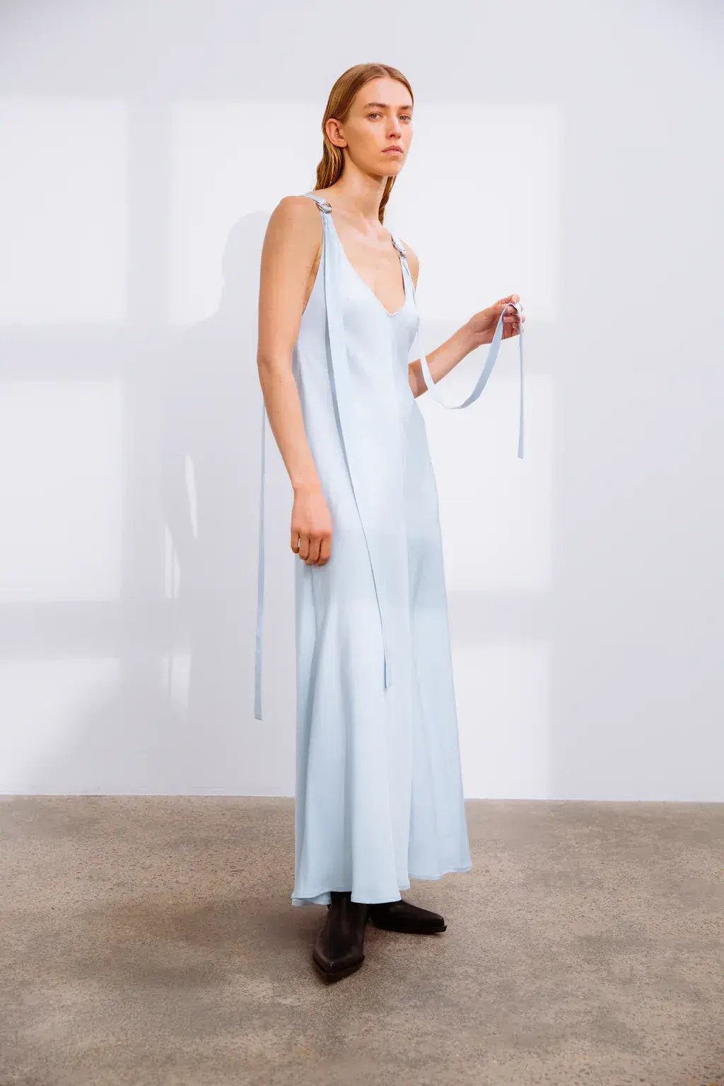 Lee Mathews Didion Dress in Blue Size 1/ AU 8 photo 2