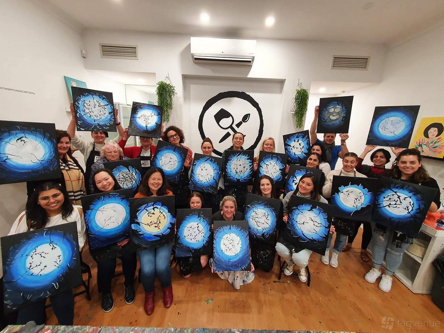 Art Studio at Pinot & Picasso Castle Hill photo 11