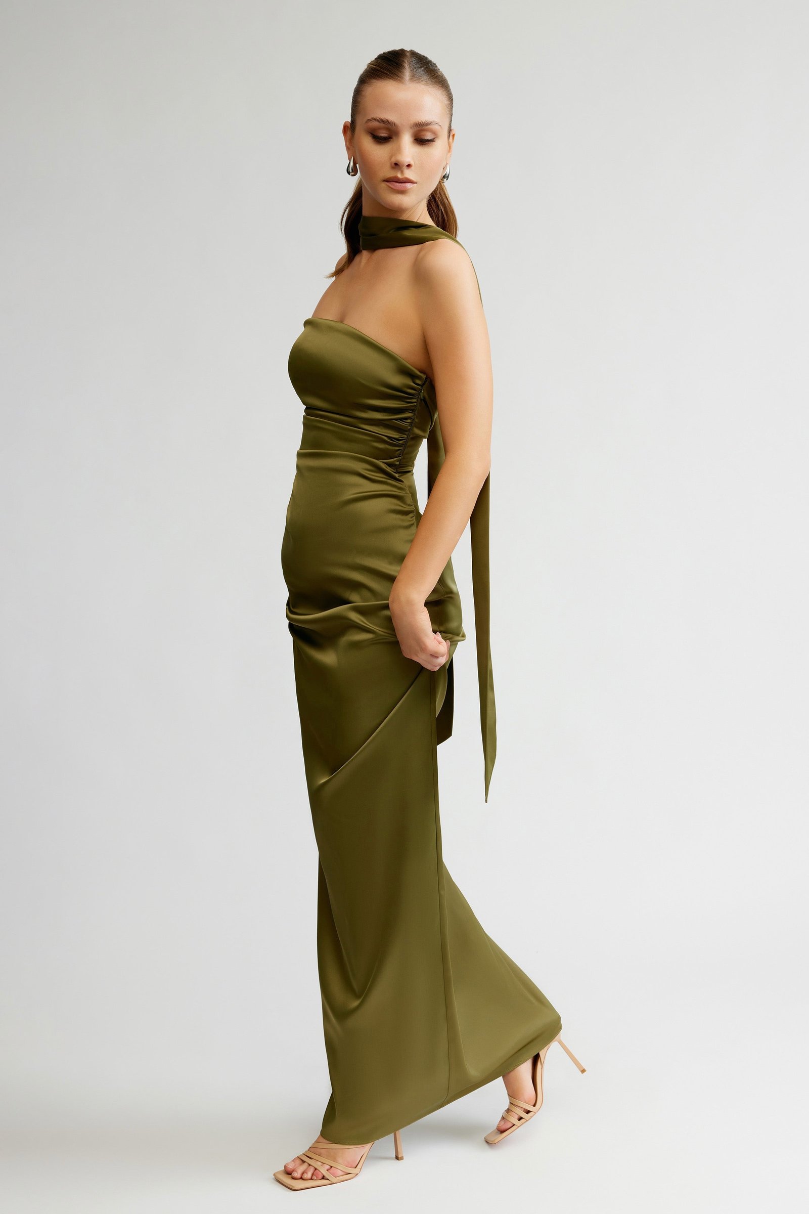 LEXI CATALINA DRESS - OLIVE photo 3