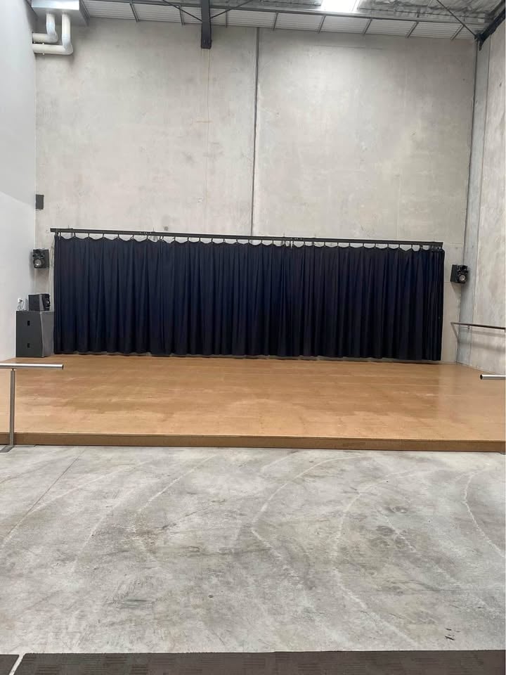 It’s available. Hall for hire. photo 8