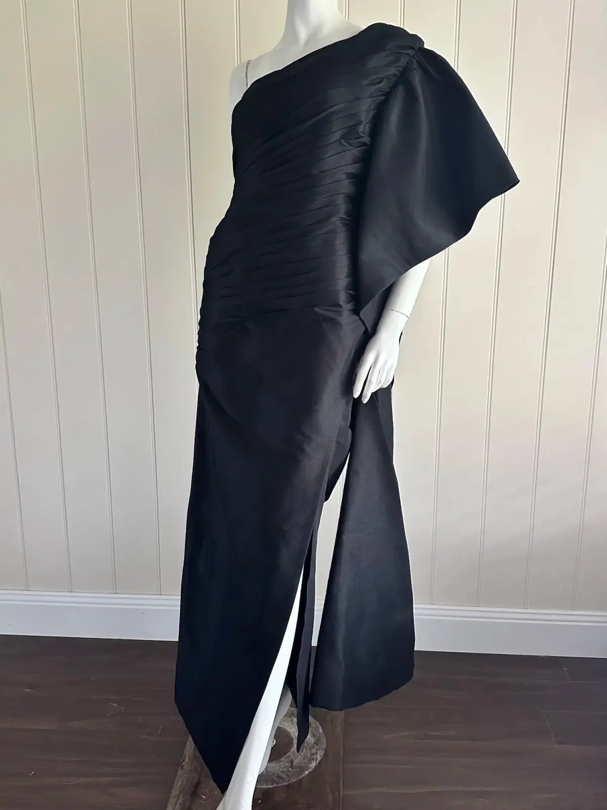 RACHEL GILBERT one shoulder black gown Size 10 photo 2