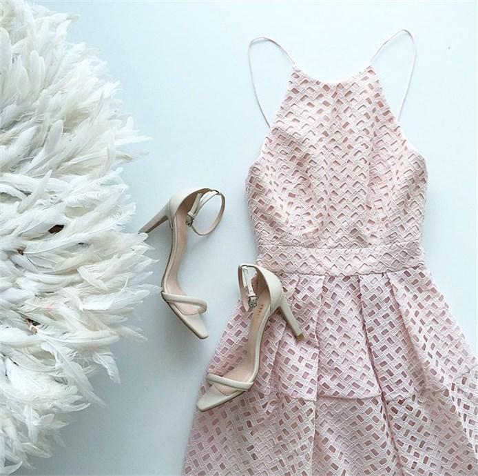 NICHOLAS Lattice Lace Tuck Ball Dress Blush Sz 6 photo 4