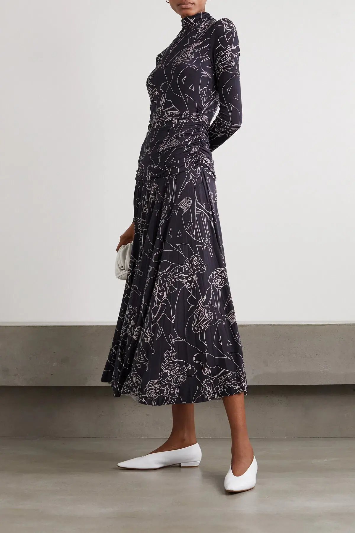 Victoria Beckham Pleated Printed Stretch Crepe Turtleneck Maxi Dress Navy Size 10 photo 3