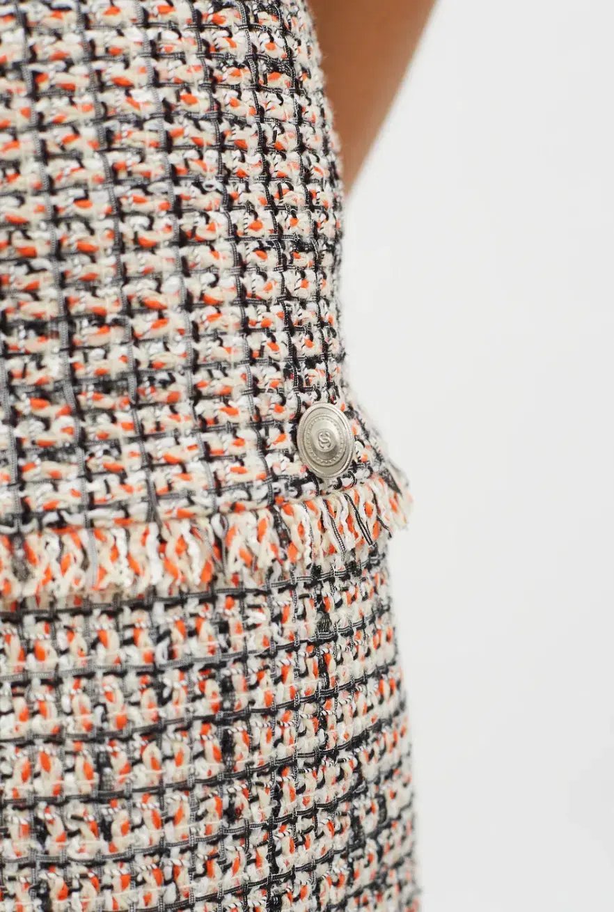 Chanel Tweed Frayed Edge Mini Dress Orange & Black Size M / AU 10 photo 4