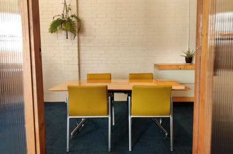 Dedicated desks - POB Space photo 9