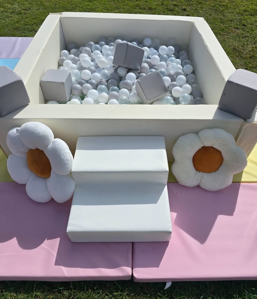 HIRE Starlight soft playland package photo 7