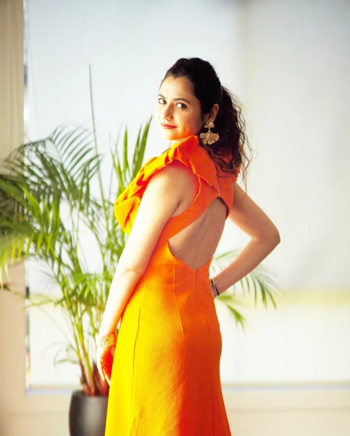 Sheike Charlize Midi Dress Orange Size 6 photo 4