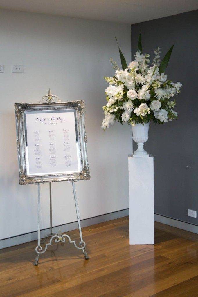 White Gloss Square Plinths photo 2