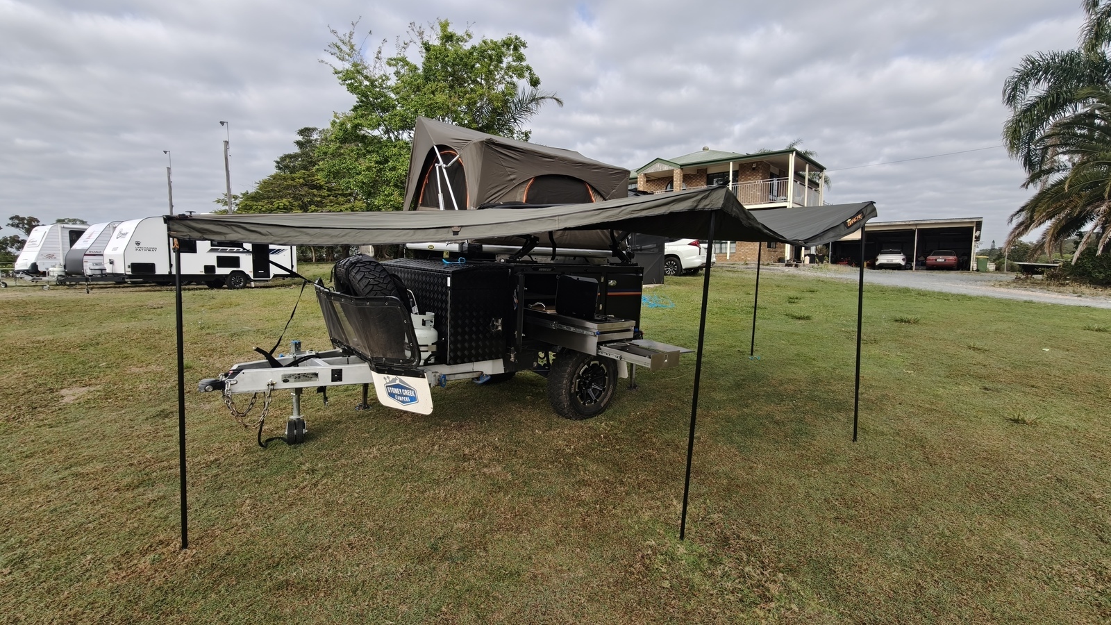 Stoney Creek Nugget – Electric Roof Tent photo 7