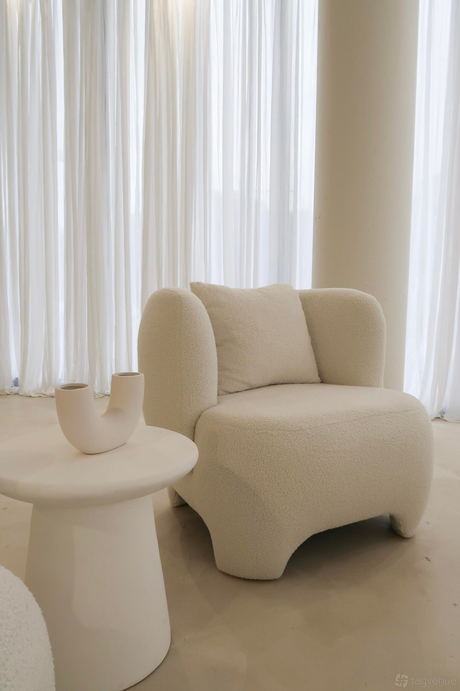 Sydney Luxury Event Venue at Cloud Nine Studio photo 11