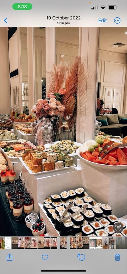 Tables Risers/Chrystal drink dispenser/desert riser/flower Hire photo 3