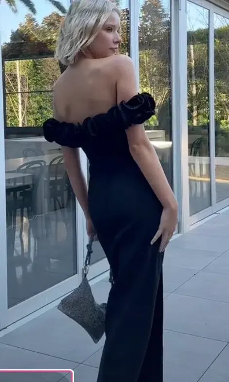 Azzurielle Farley Frill Off Shoulder Gown Black Size 8 photo 5