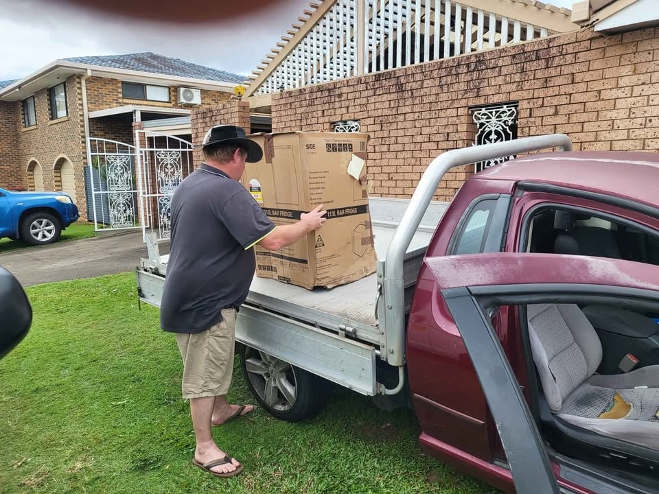 Man and Ute photo 3