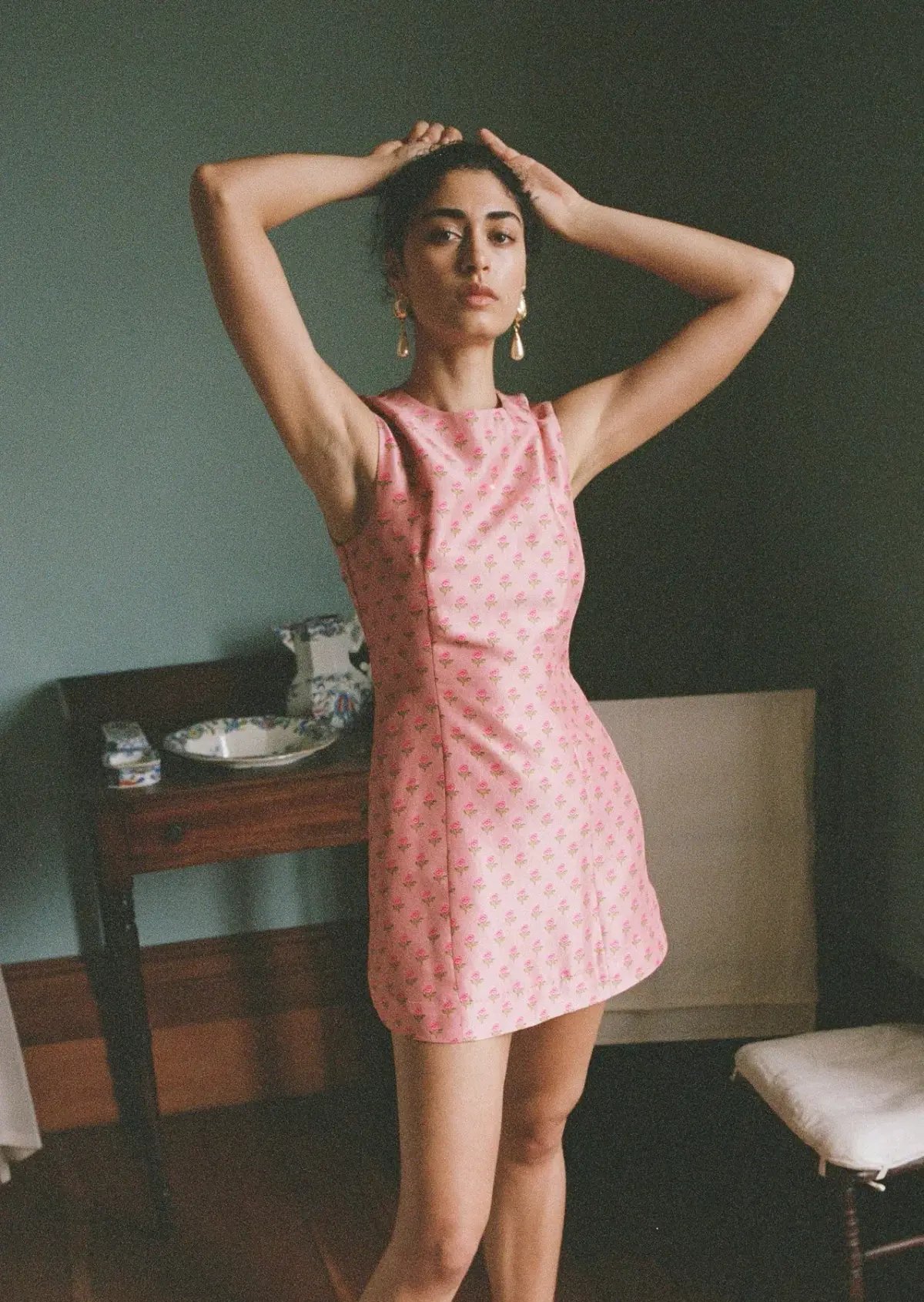 Lovaan Harper Rose Dress Silk Tiny Rose Print Size 8 photo 3