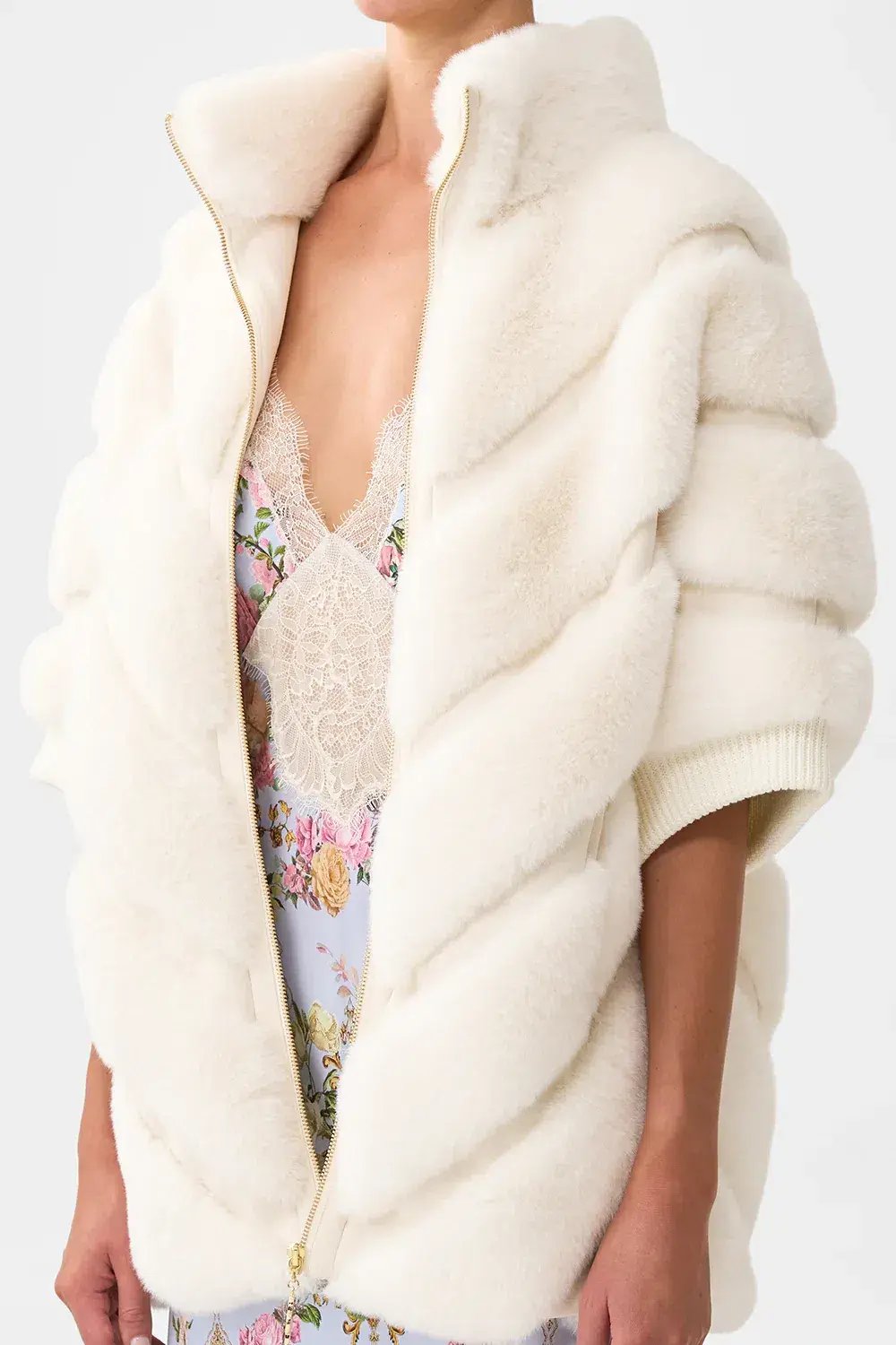 Camilla Tiled Time Faux Fur Short Sleeve Slouch Jacket White (M/L-AU12/14) photo 5