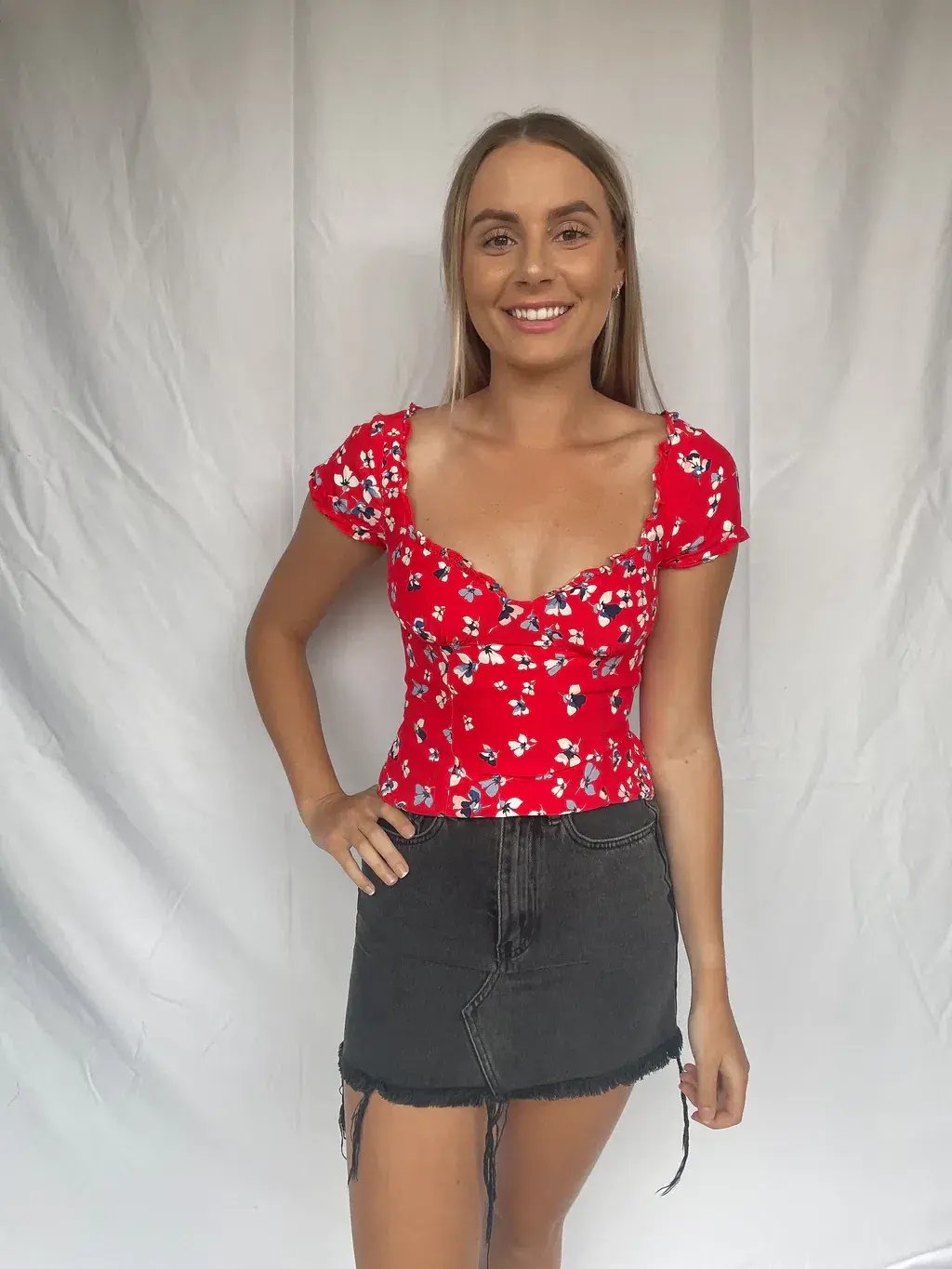 Kookai Delilah Top Red Flower Print Size 36 photo 2