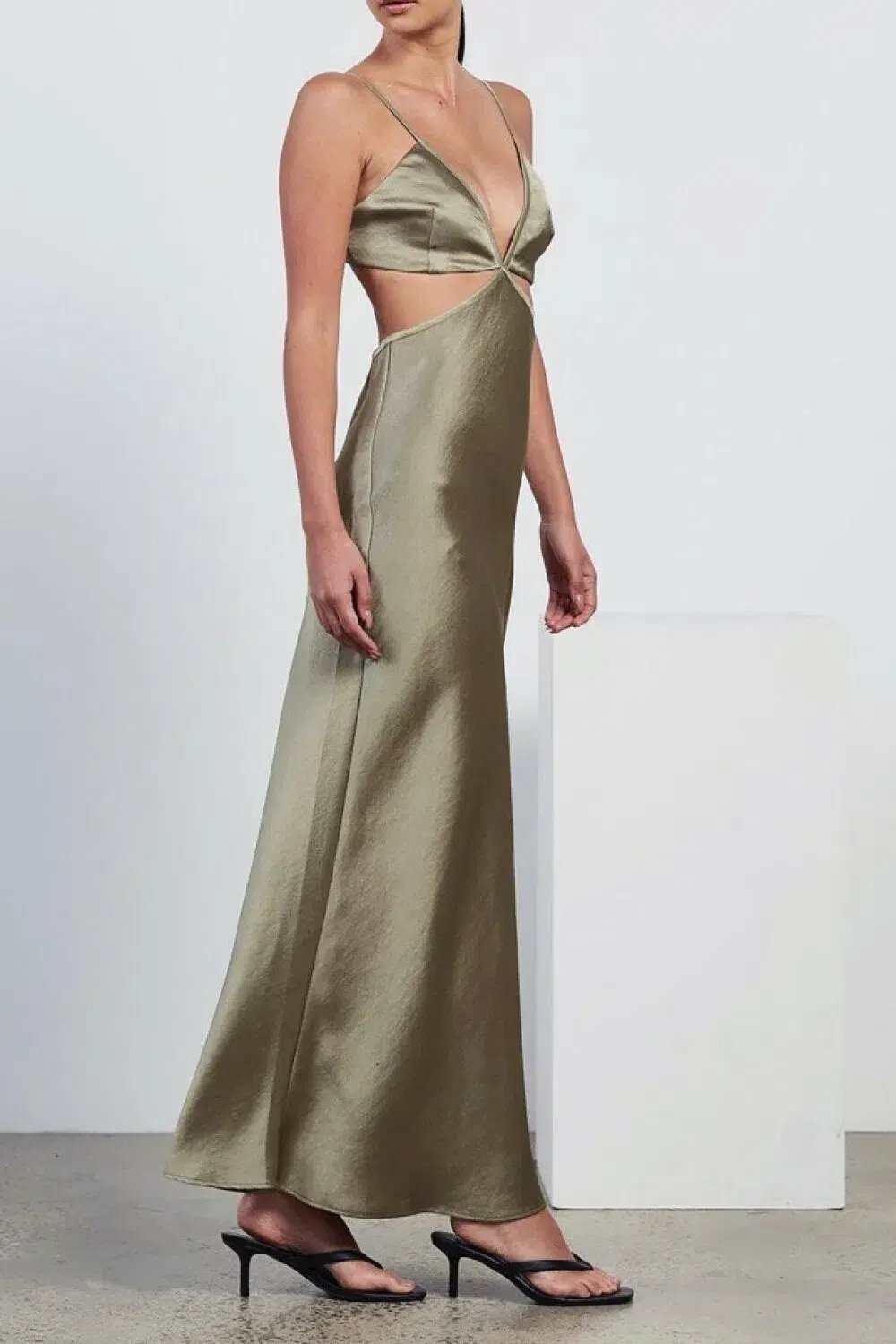 Bec & Bridge Veronique Maxi Dress Sage Size 8 / S photo 4