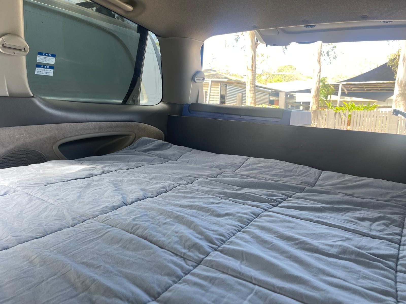 Mini Van photo 8