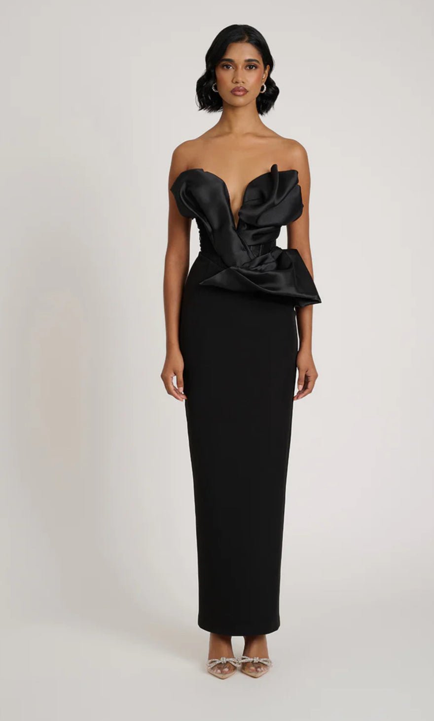 Eliya The Label Auri Gown photo 2