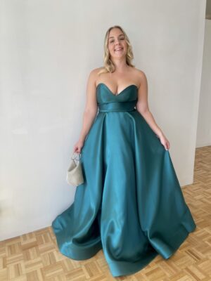 Tania Olsen Medina Gown Emerald photo 8