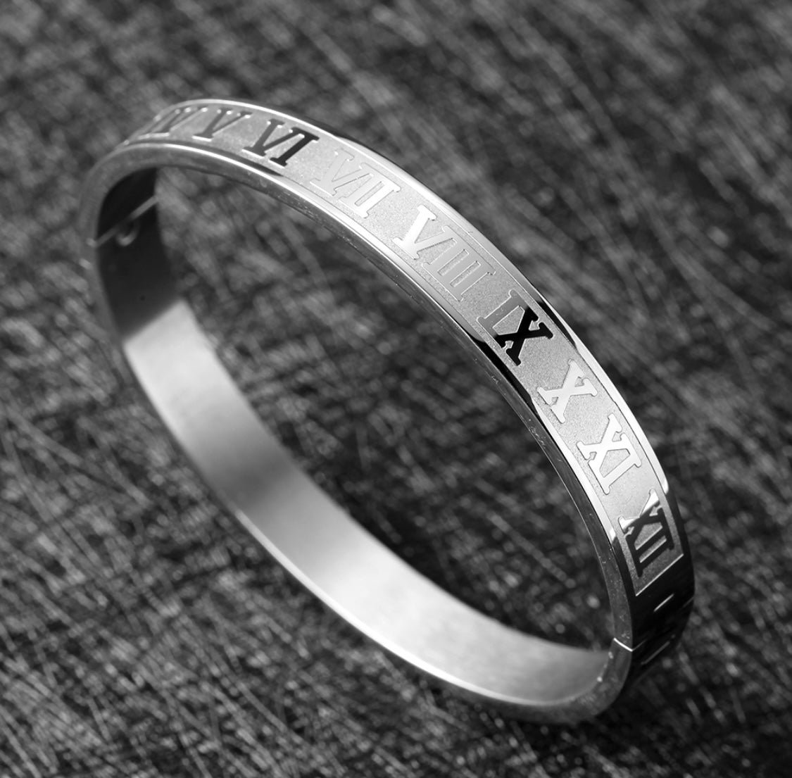 Roman Numero Silver Cuff photo 3