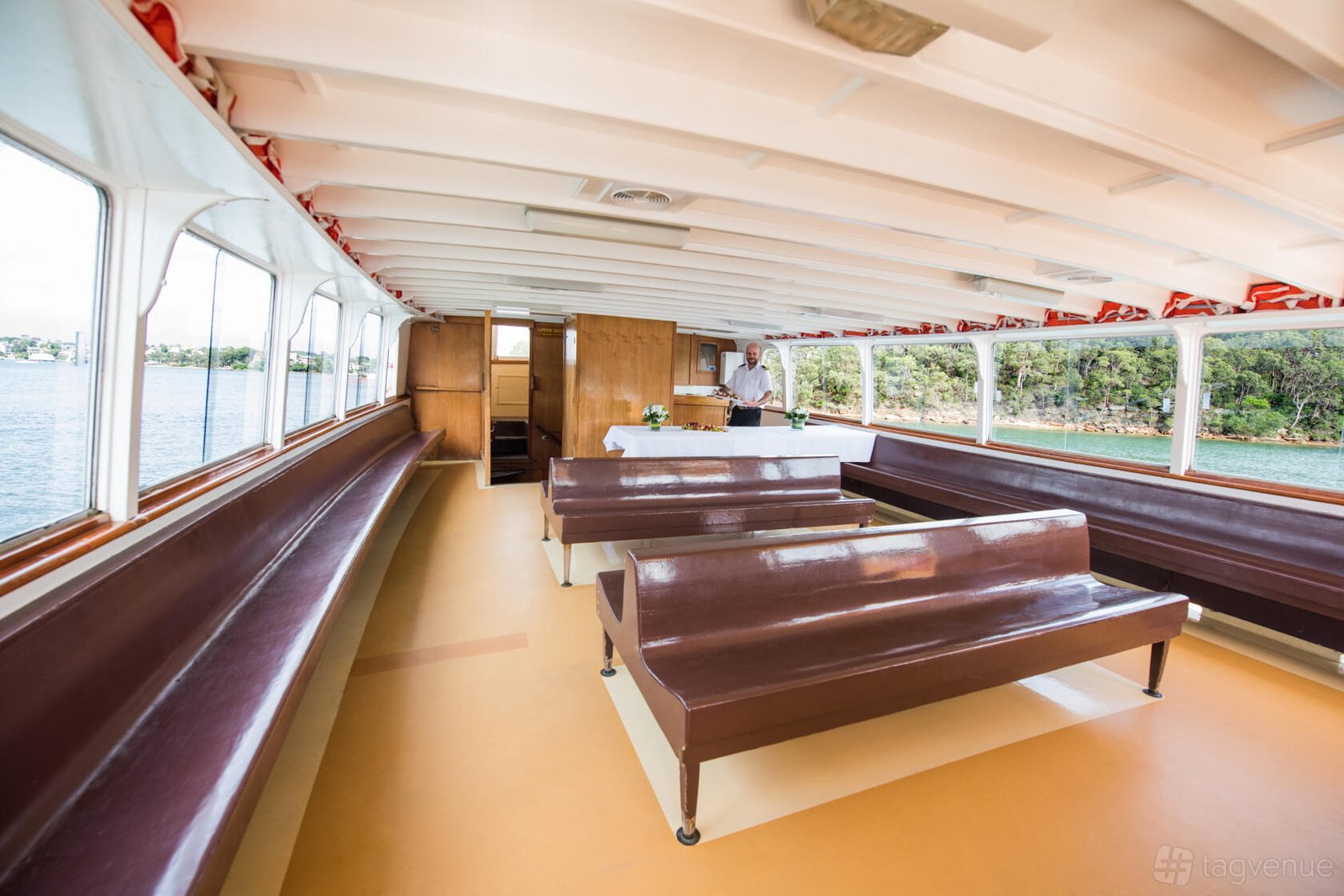 Royale at Rosman Cruises photo 6