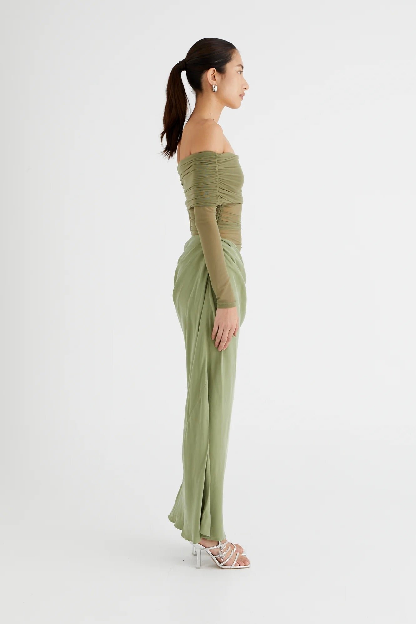 BENNI YASMIN OFF SHOULDER DRESS - PISTACHIO photo 4