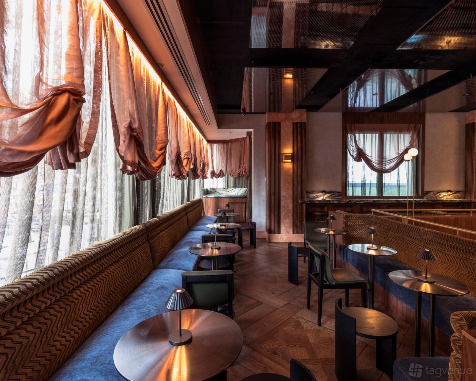 Brooksy Bar at Amora Hotel Jamison Sydney photo 2