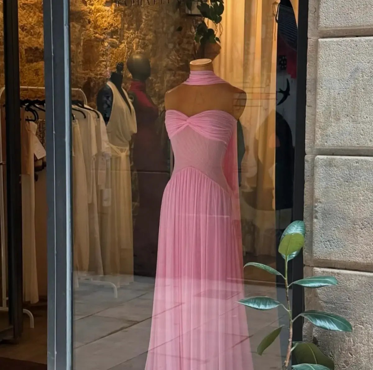 Rahaella Santana Ophelia Dress Maxi Pink Size AU 8 photo 4