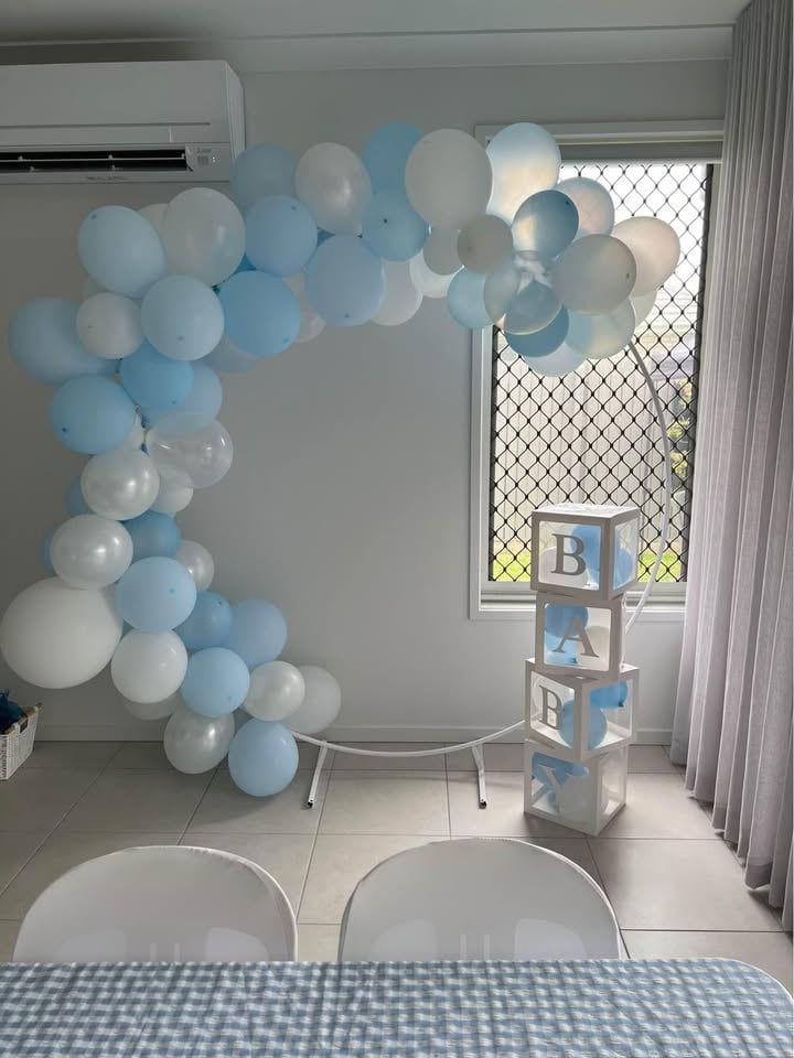 Balloon Garland Arch - HIRE photo 5
