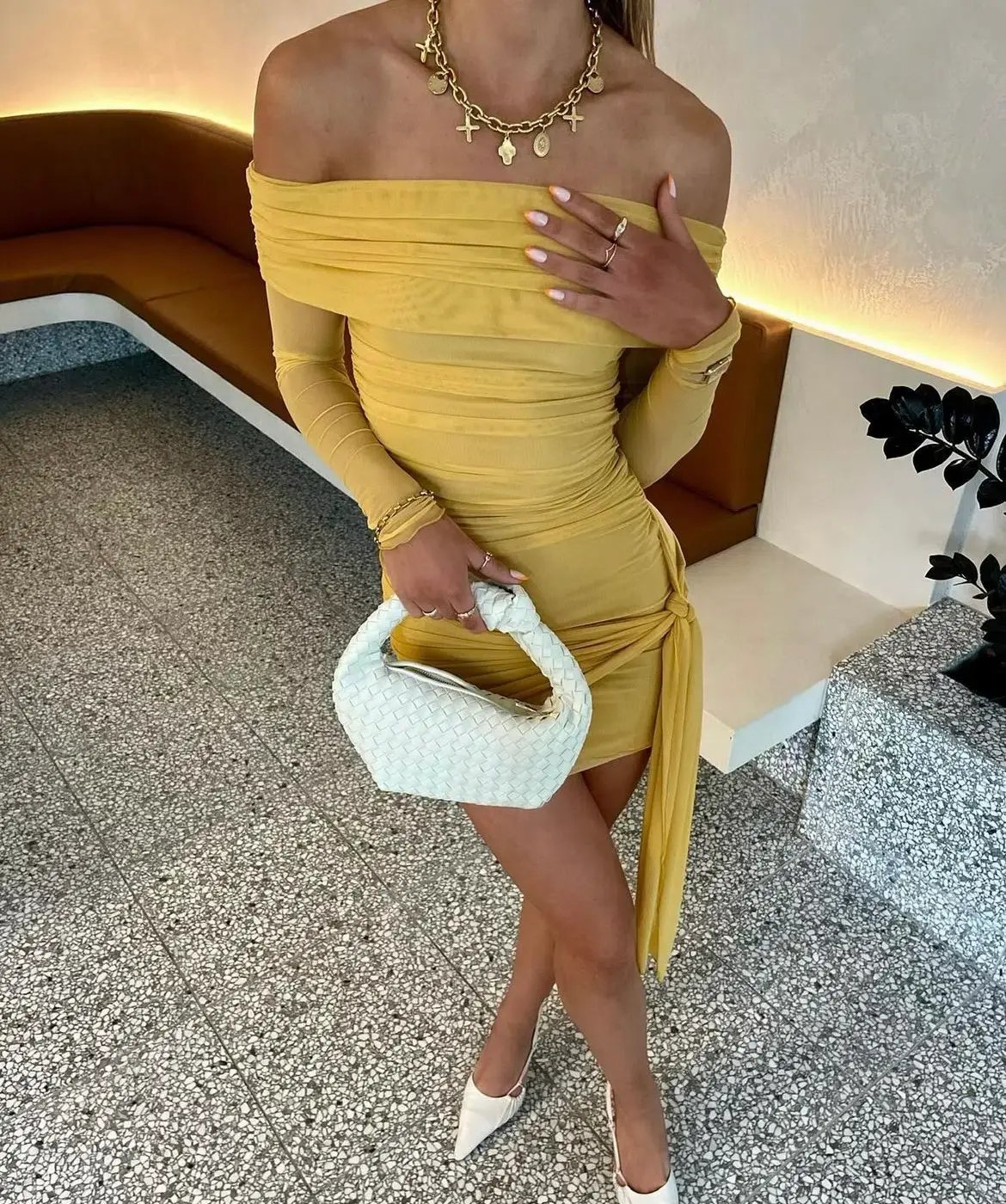 Benni Yasmin Mini Dress In Mustard Size 8 photo 3