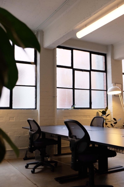 Private 1 and 2 person offices available photo 2