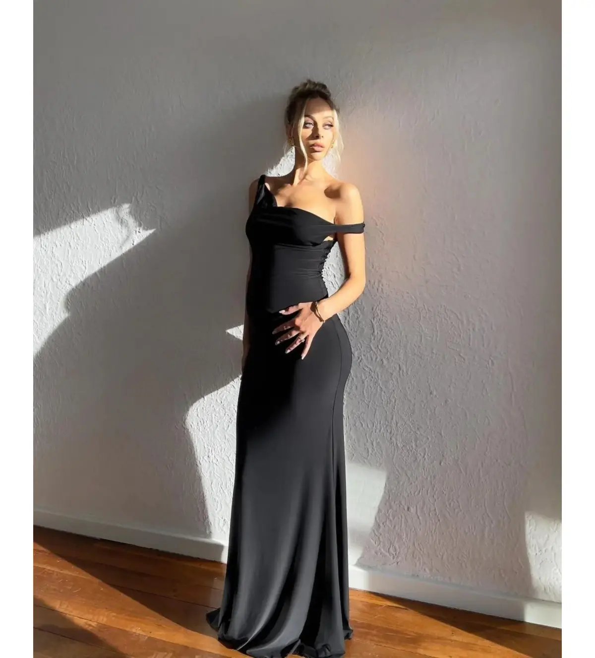 Natalie Rolt Bettina Gown Black Size 0/AU 6 photo 4