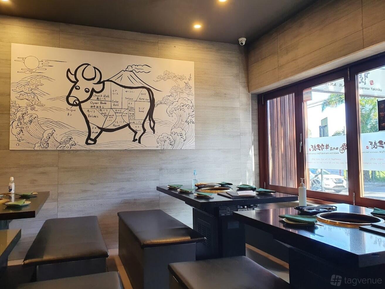 Front Dining Area at Kagoshima Master Crows Nest photo 4