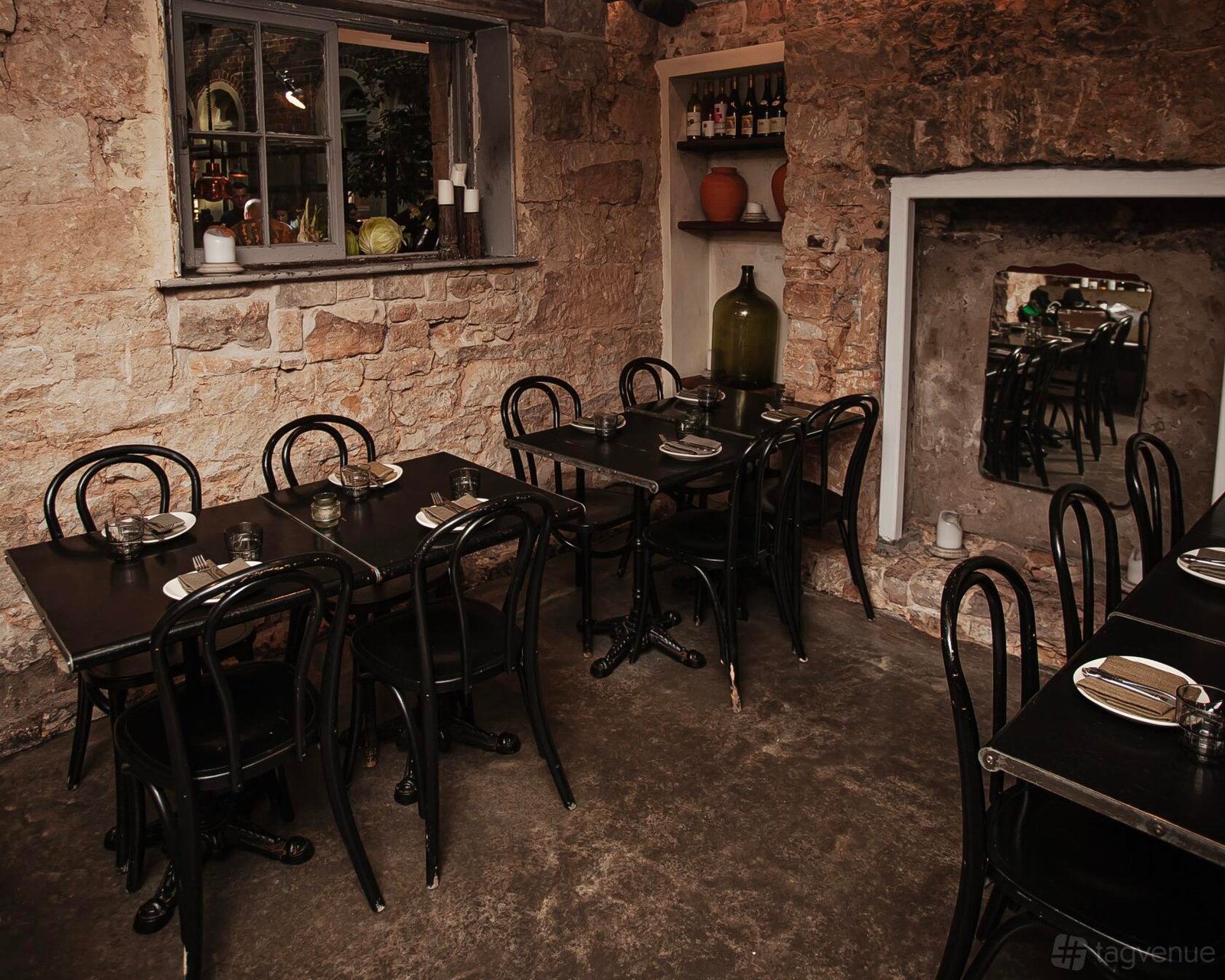 Bar Room at Shaffa photo 4